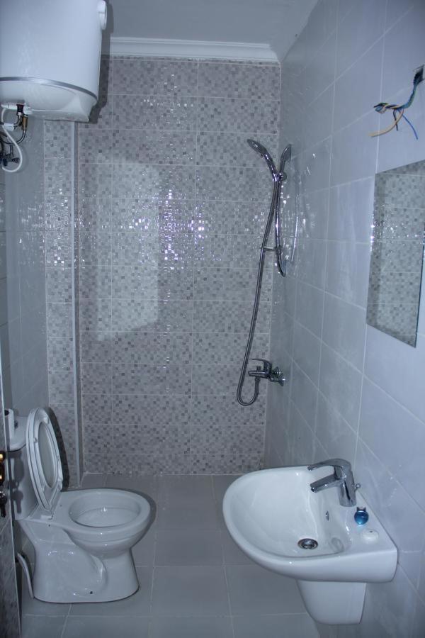 Weekend Hotel Aqaba Bagian luar foto